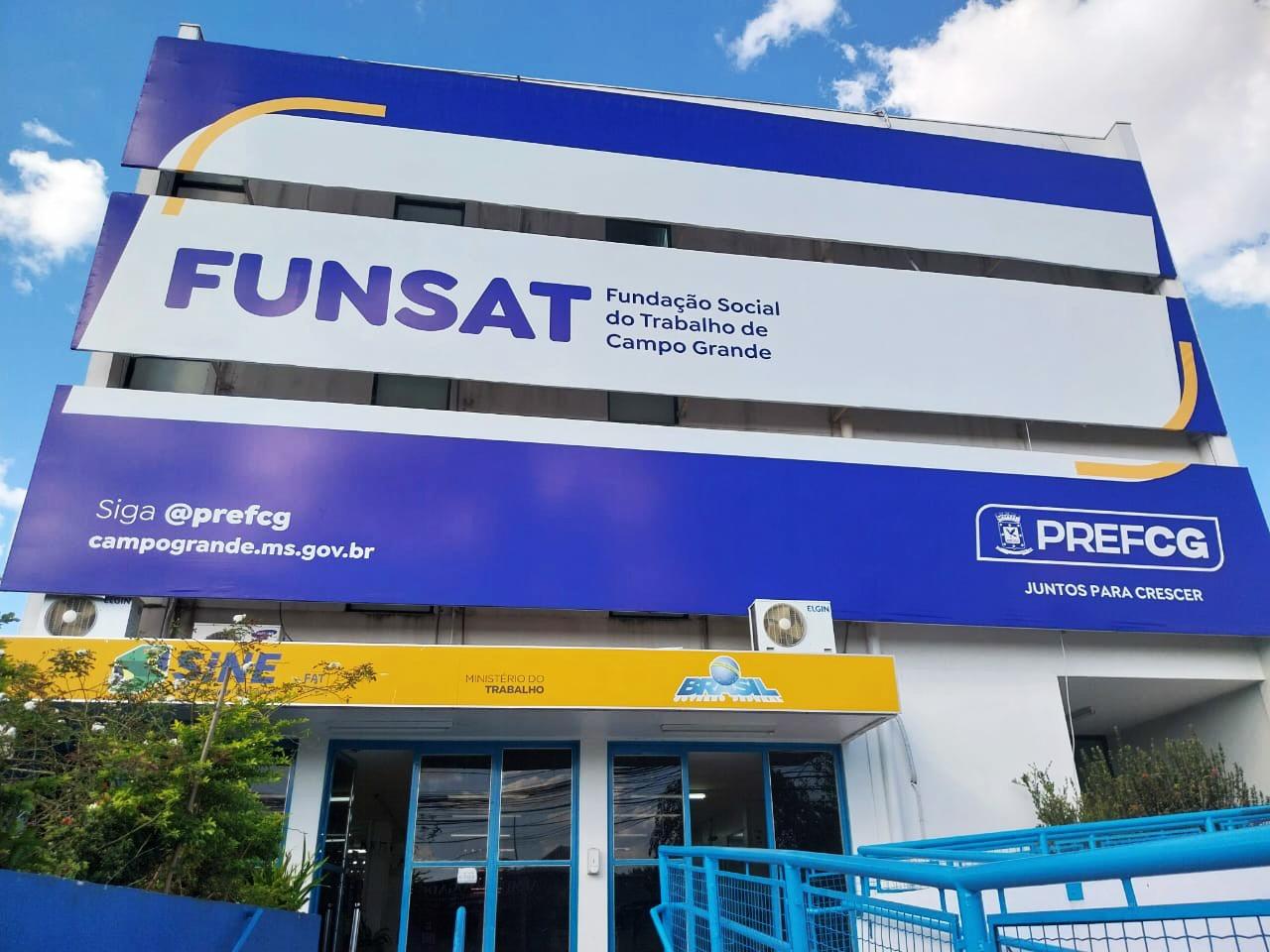 Funsat anuncia 1.713 vagas de emprego nesta quarta-feira.