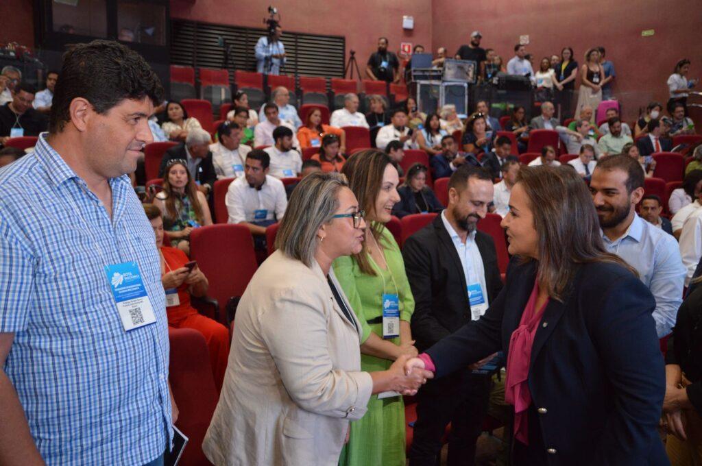 Prefeita Adriane reforça papel de Campo Grande na transformação logística da Rota Bioceânica em Encontro Internacional.