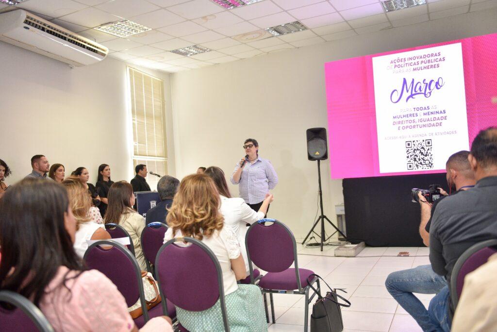 Prefeita Adriane Lopes de Campo Grande lança conjunto inovador de políticas para acolhimento e autonomia das Mulheres.